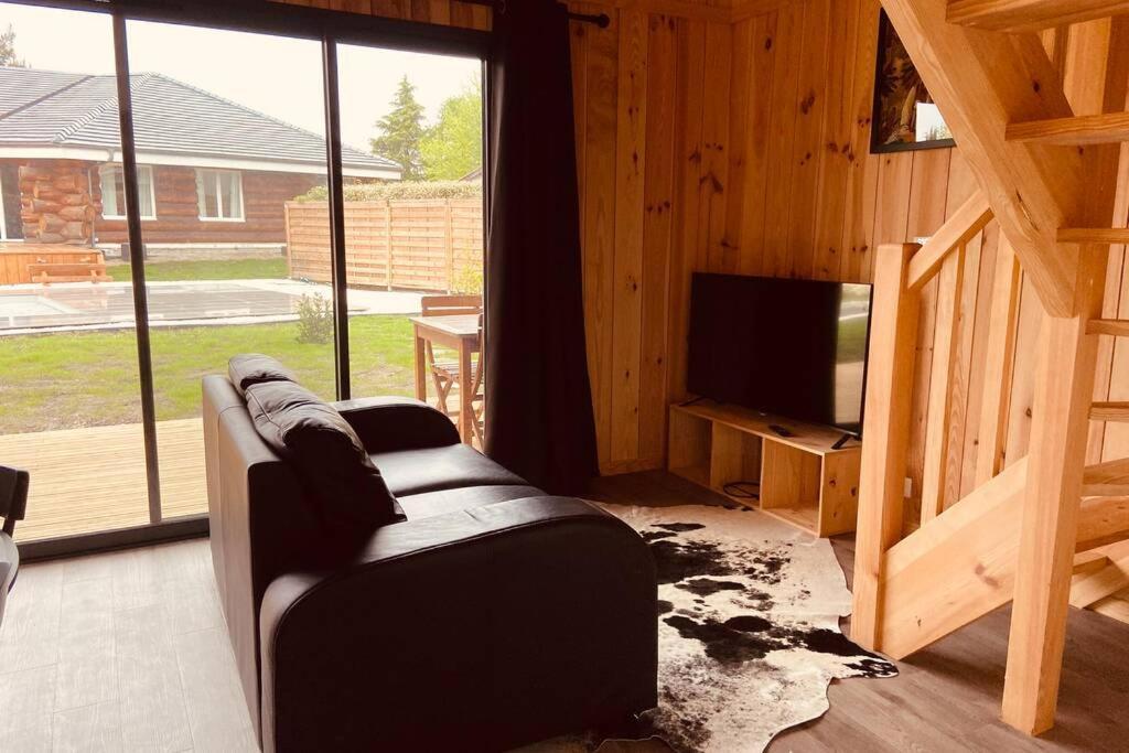 Chalet Montana - Au Cottage Du Medoc - Proche De Bordeaux Saint-Aubin-de-Médoc Kültér fotó